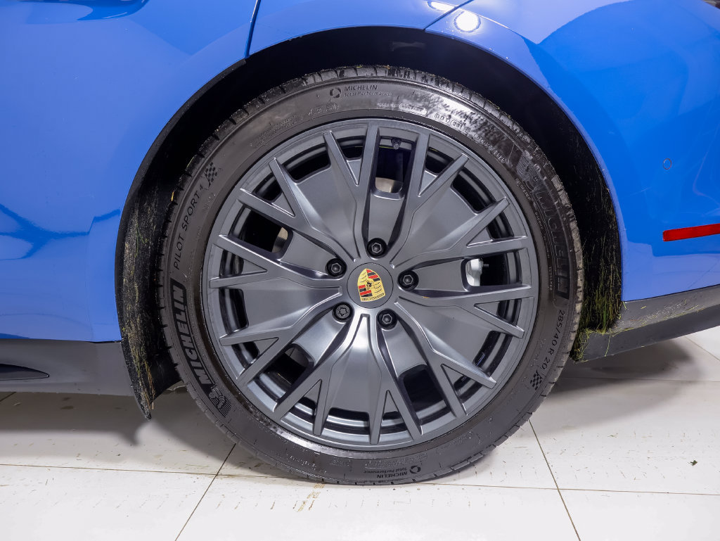 Certified 2026 Porsche Taycan GTS AWD/4WD image 28