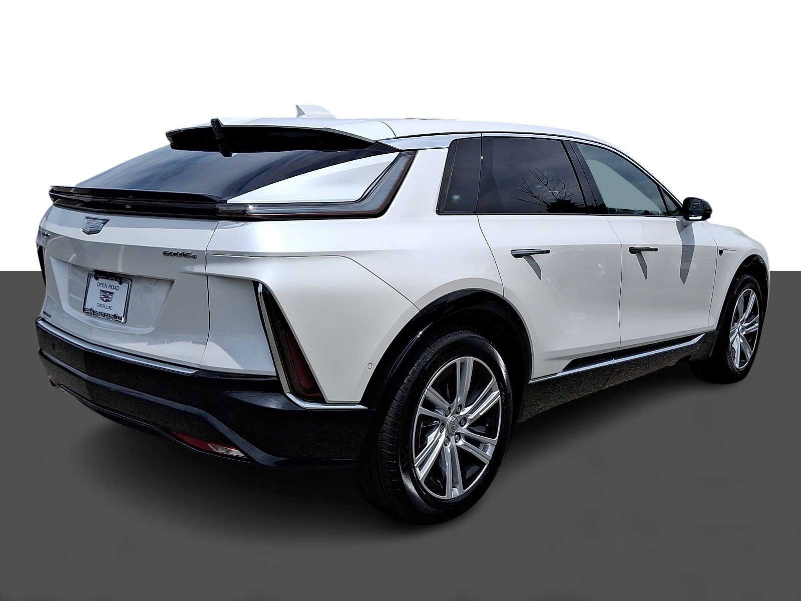 Certified 2024 Cadillac Lyriq Tech w/ Driver Assist Package AWD/4WD image 5