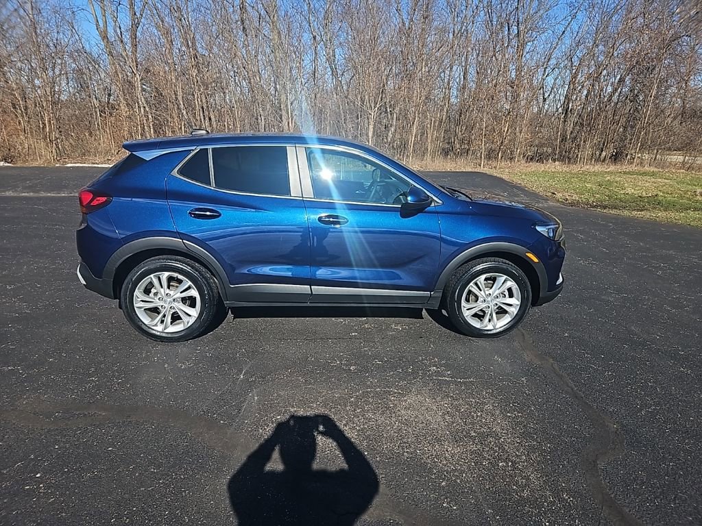 Used 2022 Buick Encore GX Preferred w/ Cold Weather Comfort Package image 8