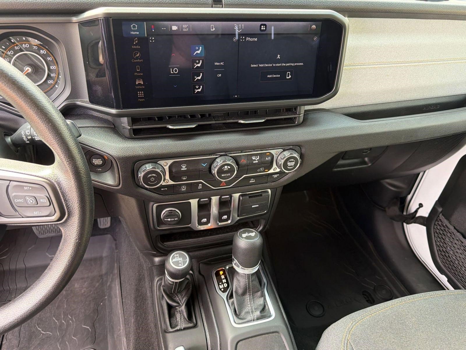 Used 2025 Jeep Wrangler Sport AWD/4WD image 20