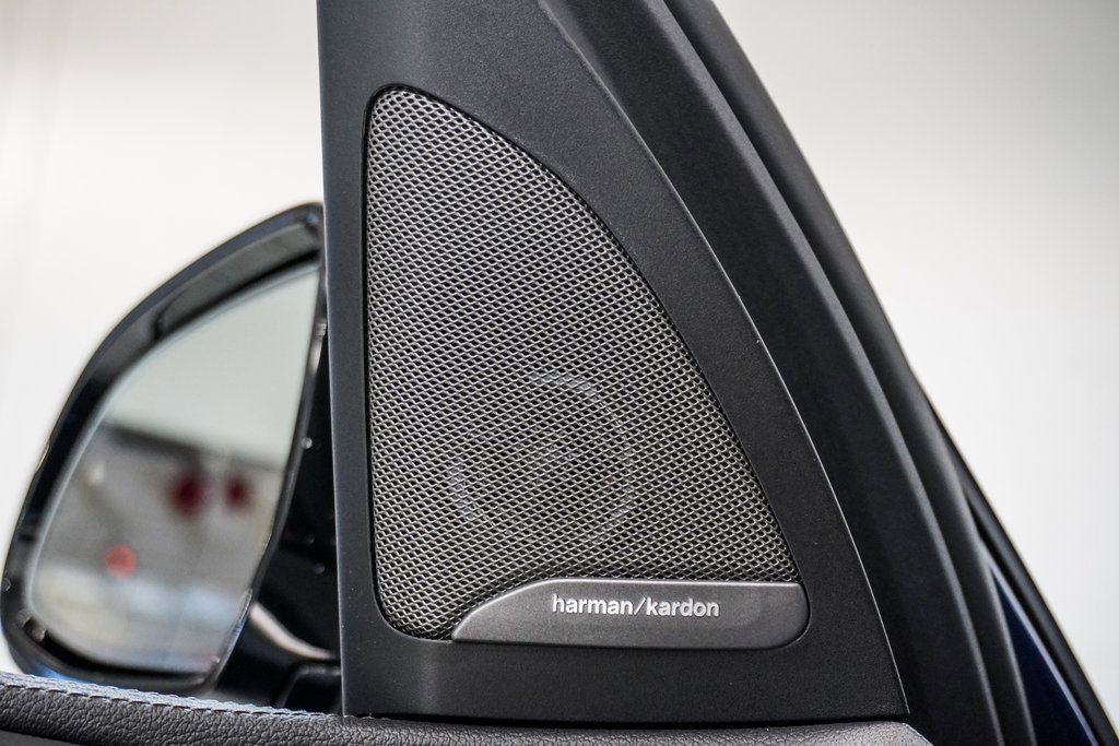 Used 2021 BMW X5 xDrive45e w/ Premium Package image 26