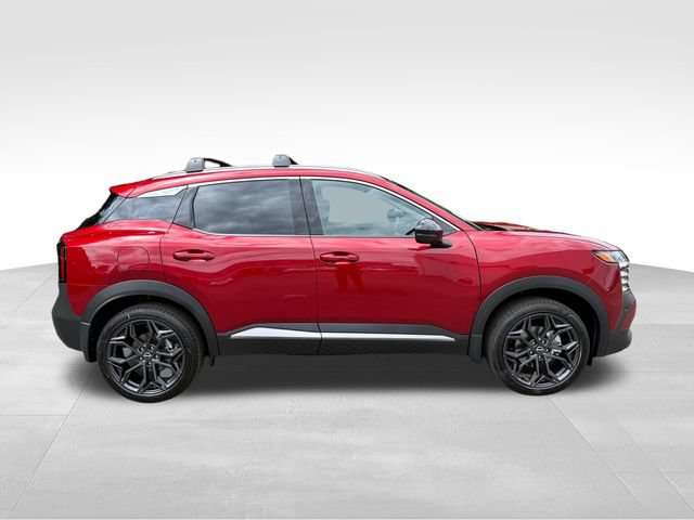 New 2026 Nissan Kicks SR w/ Cold Weather Package AWD/4WD image 8