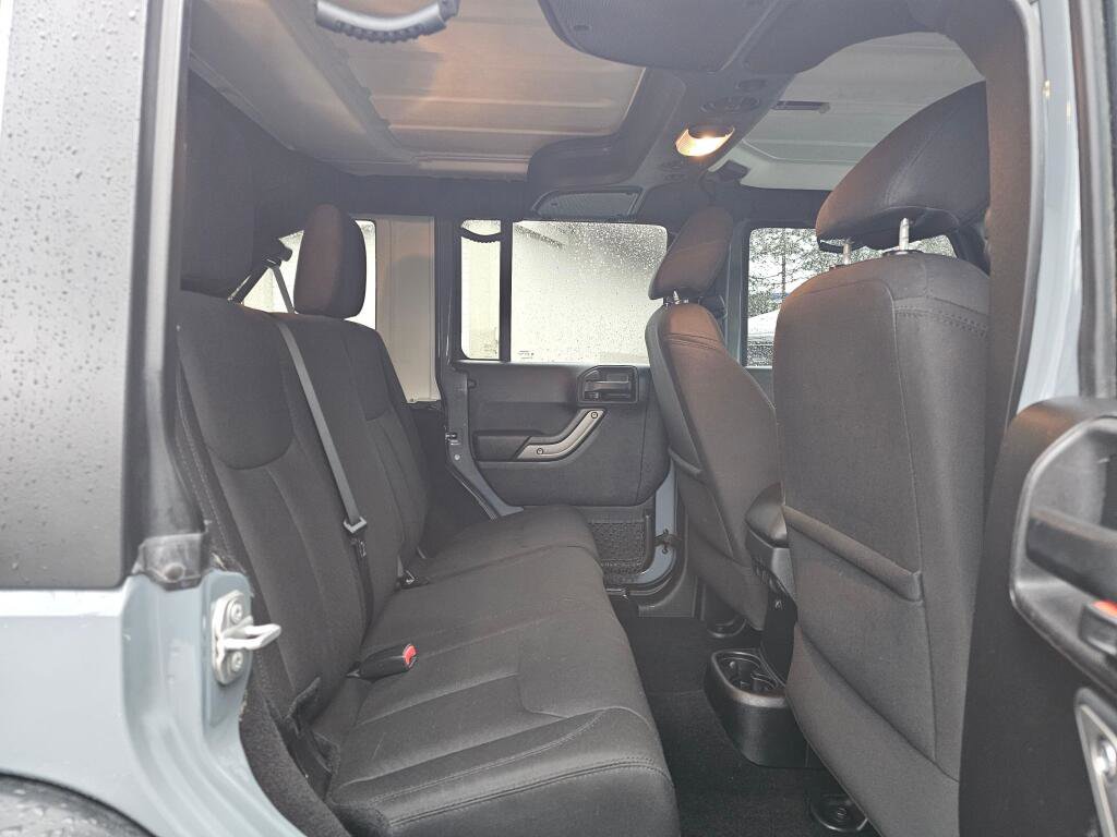 Used 2015 Jeep Wrangler Unlimited Sport w/ Quick Order Package 24S image 13
