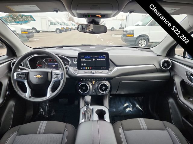 Used 2023 Chevrolet Blazer LT image 30