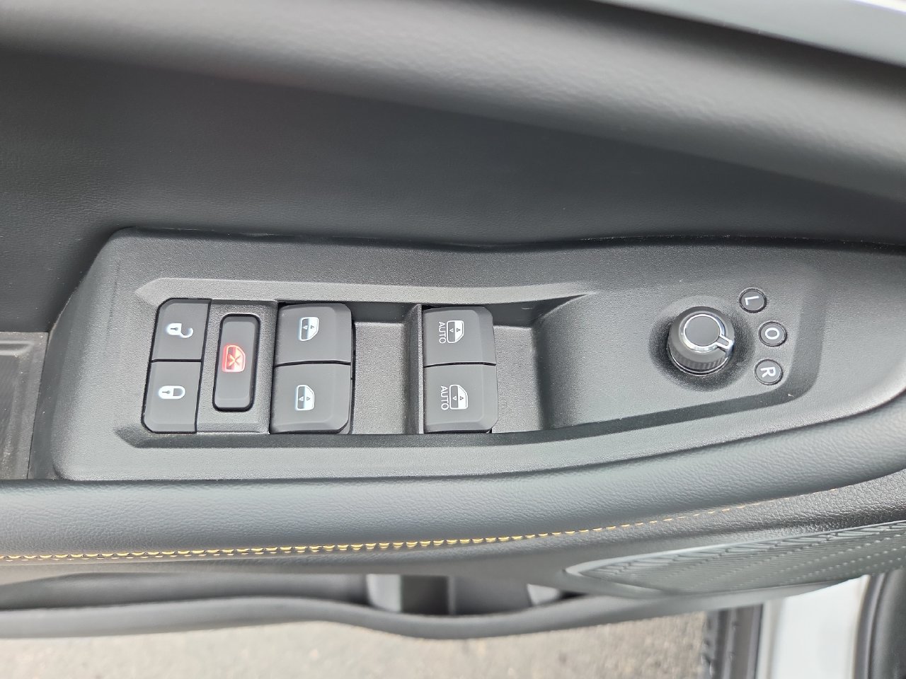 New 2026 Jeep Grand Cherokee Limited AWD/4WD image 22