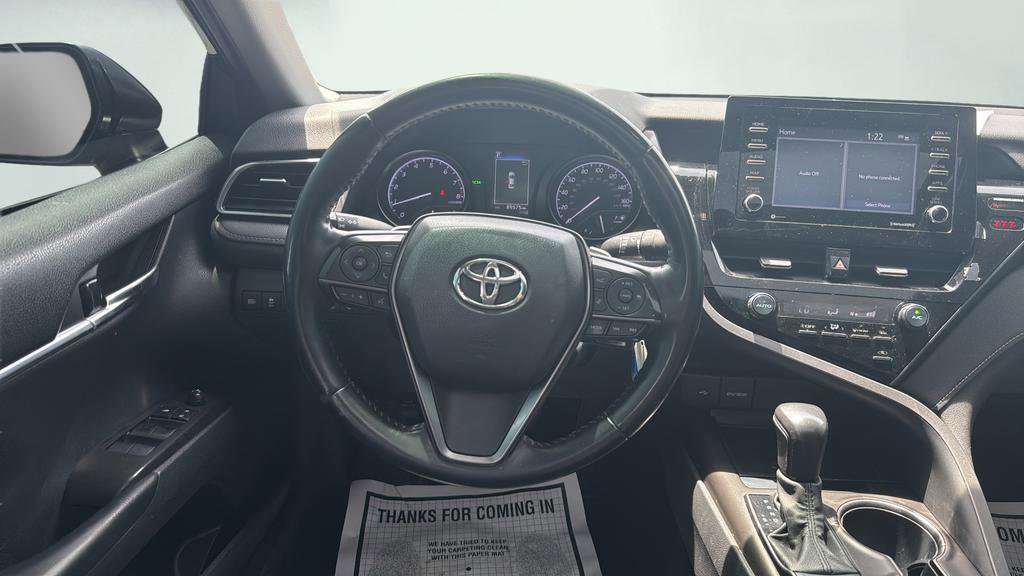 Used 2021 Toyota Camry SE w/ Cold Weather Package FWD image 19