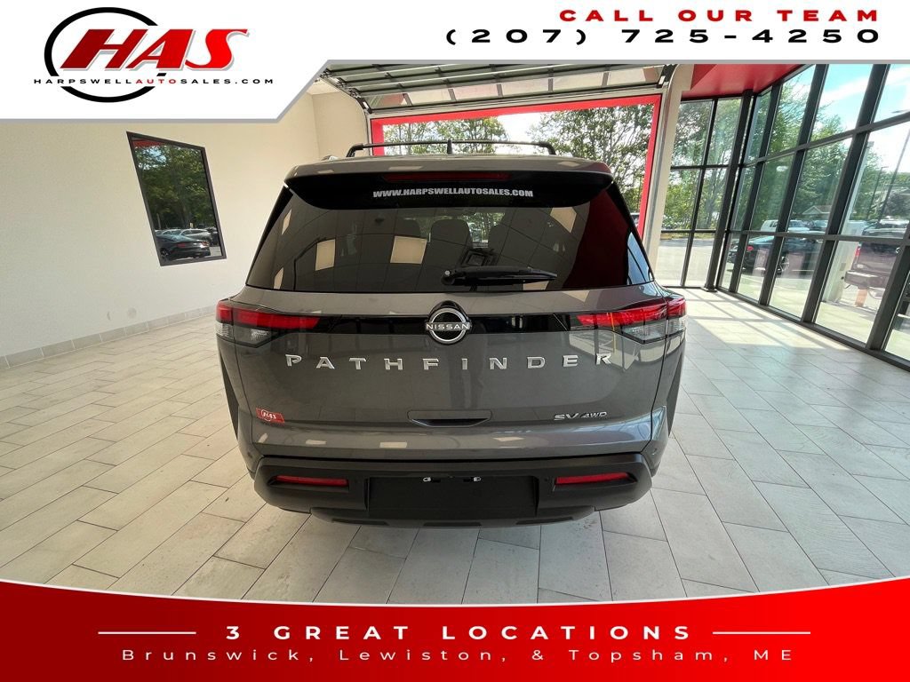 Used 2023 Nissan Pathfinder SV AWD/4WD image 5