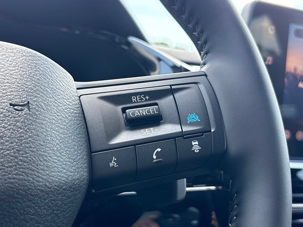 New 2026 Nissan Pathfinder SV FWD image 11