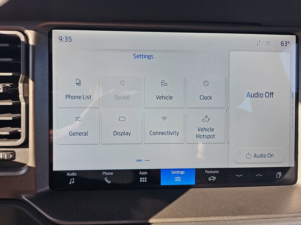 New 2025 Ford Bronco 2-Door image 9