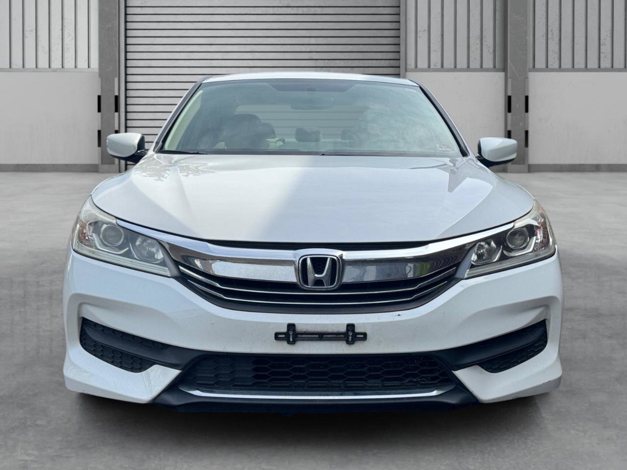 Used 2017 Honda Accord LX image 9