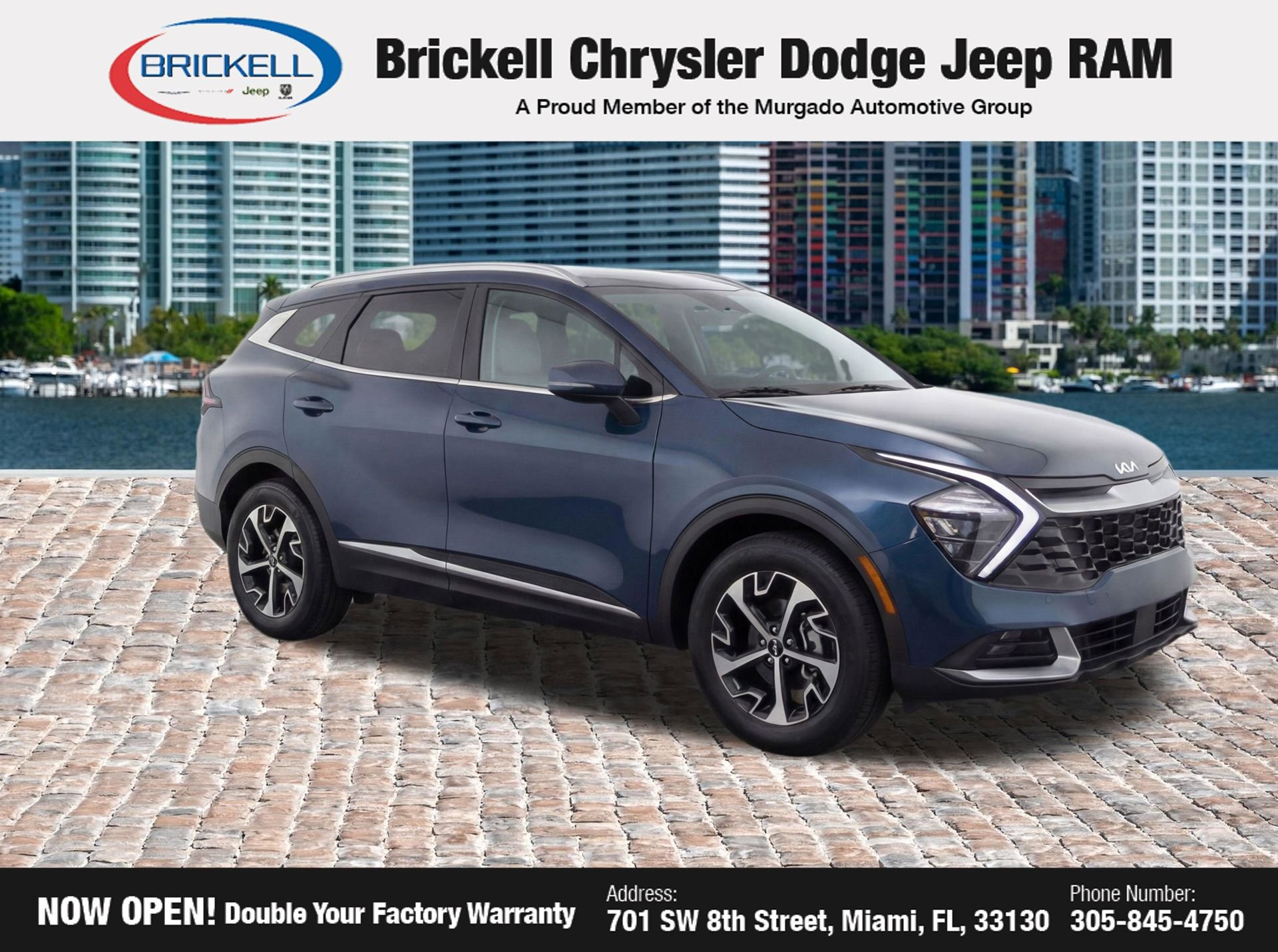 Used 2023 Kia Sportage EX image 2