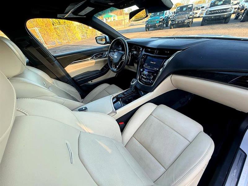 Used 2018 Cadillac CTS Luxury image 20