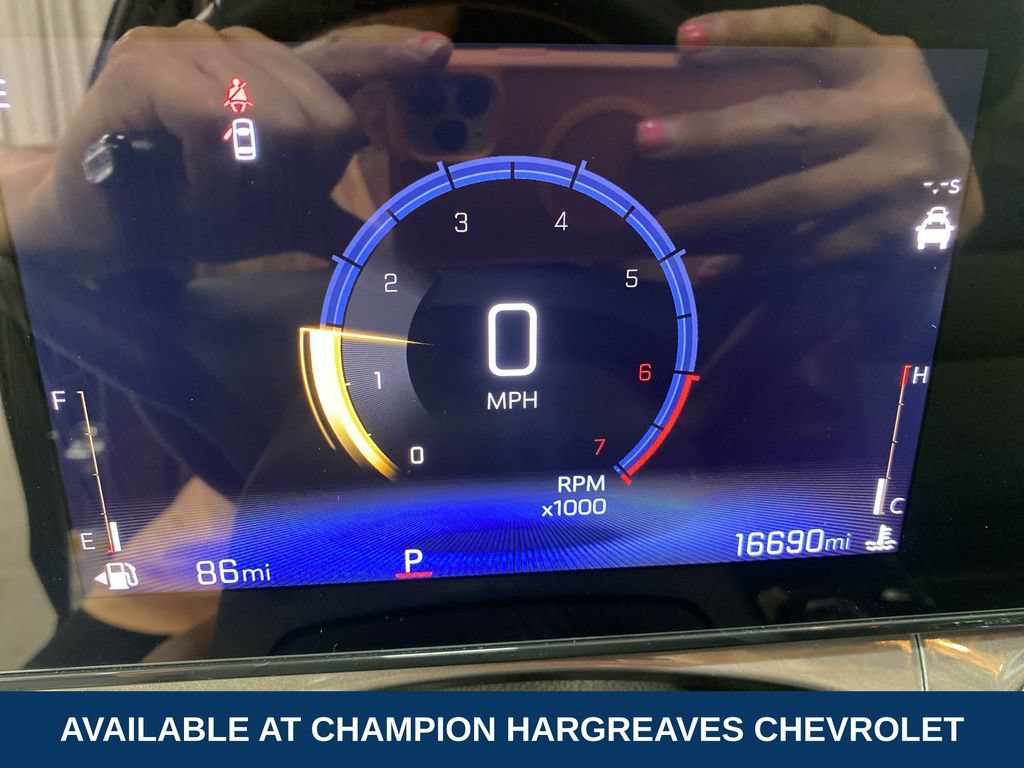 Used 2025 Chevrolet Trax ACTIV w/ Driver Confidence Package FWD image 14