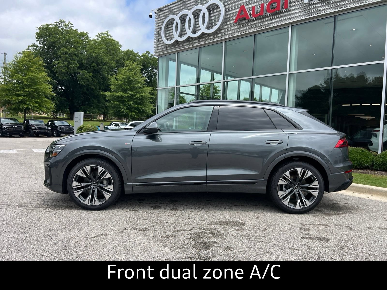 New 2026 Audi Q8 Premium Plus AWD/4WD image 3