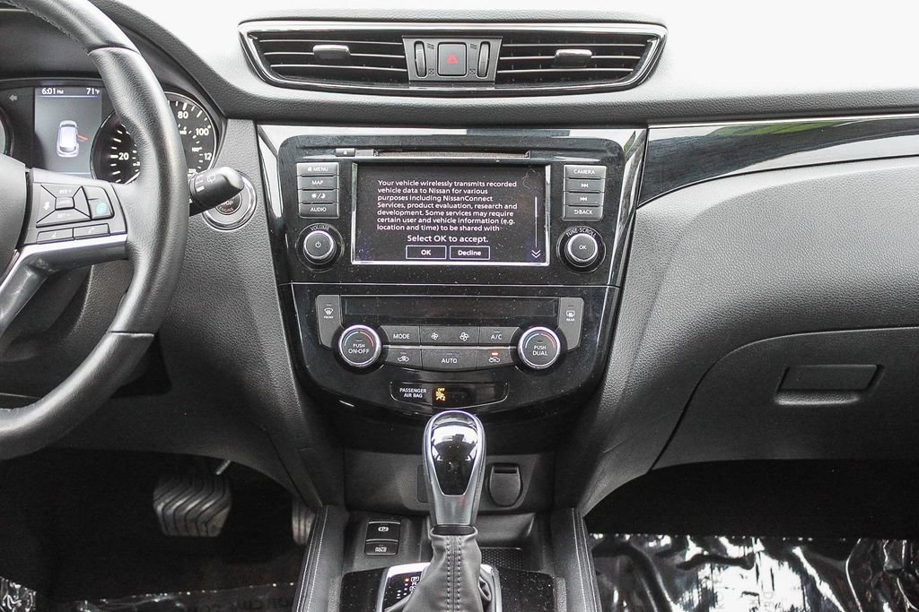 Used 2019 Nissan Rogue Sport SL image 17