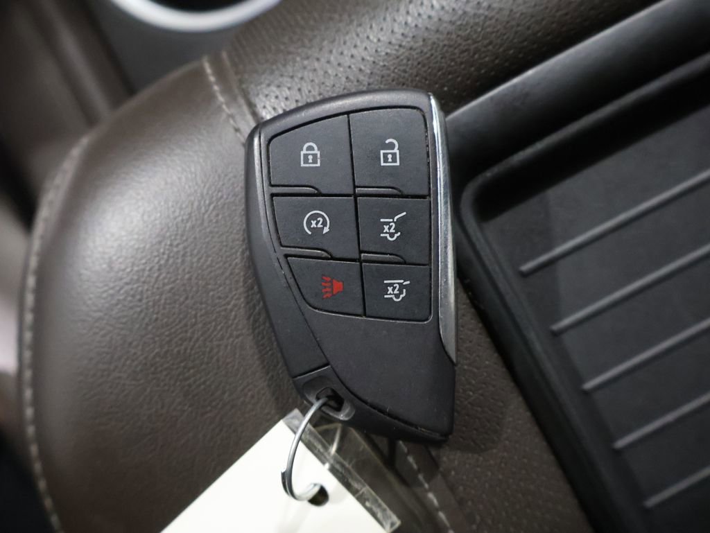 Used 2024 GMC Yukon XL SLT image 29