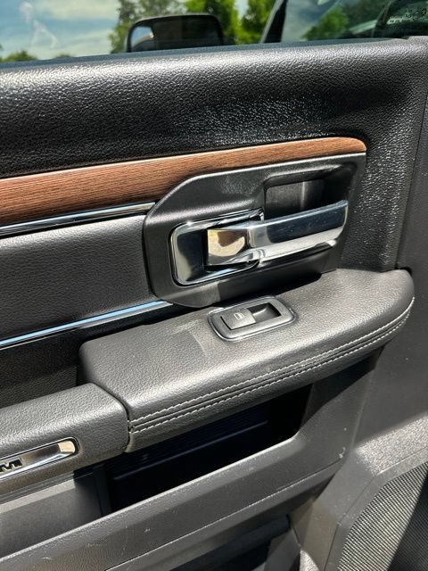 Used 2016 RAM 2500 Laramie w/ Sport Appearance Group AWD/4WD image 16