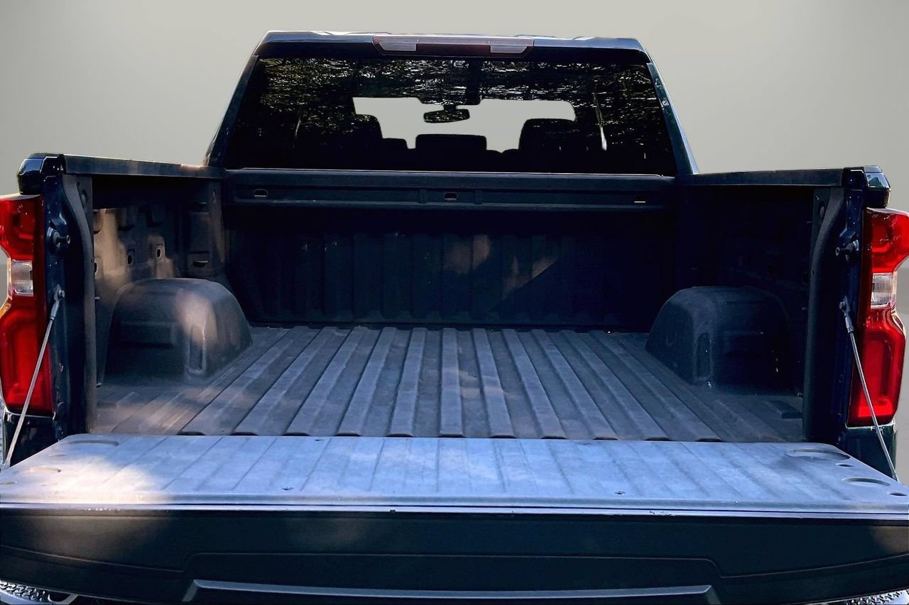 Used 2019 Chevrolet Silverado 1500 Custom Trail Boss w/ Custom Convenience Package AWD/4WD image 23
