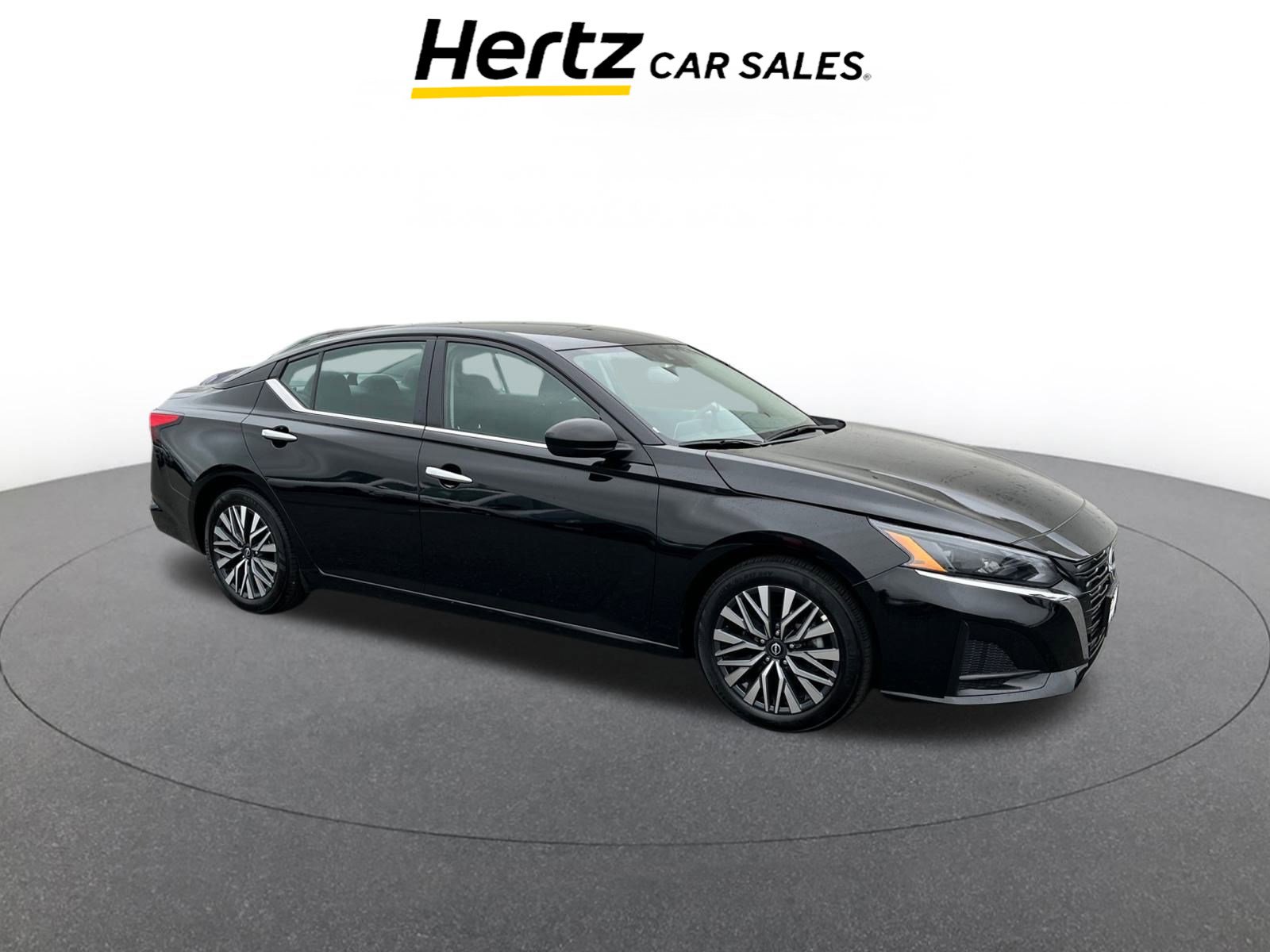 Used 2024 Nissan Altima 2.5 SV