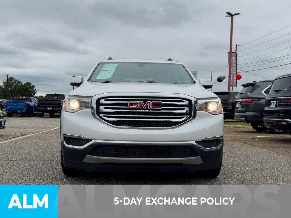 Used 2017 GMC Acadia SLT FWD image 3