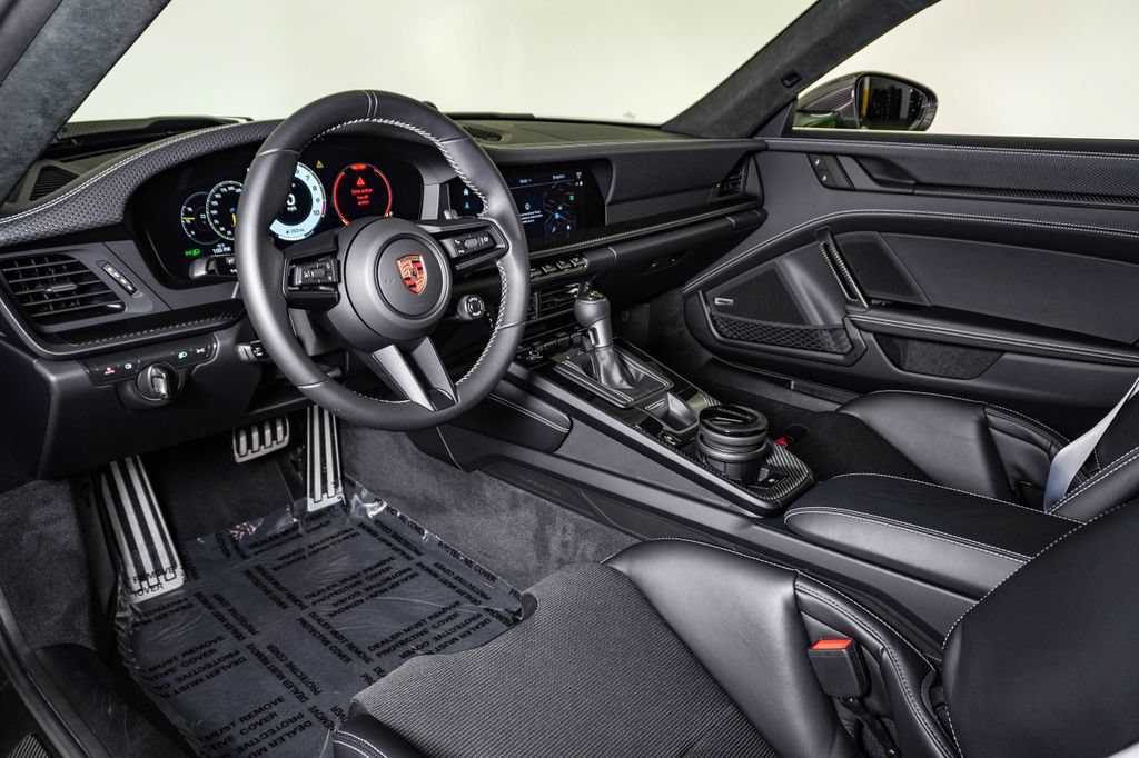Certified 2026 Porsche 911 GT3 RWD image 4