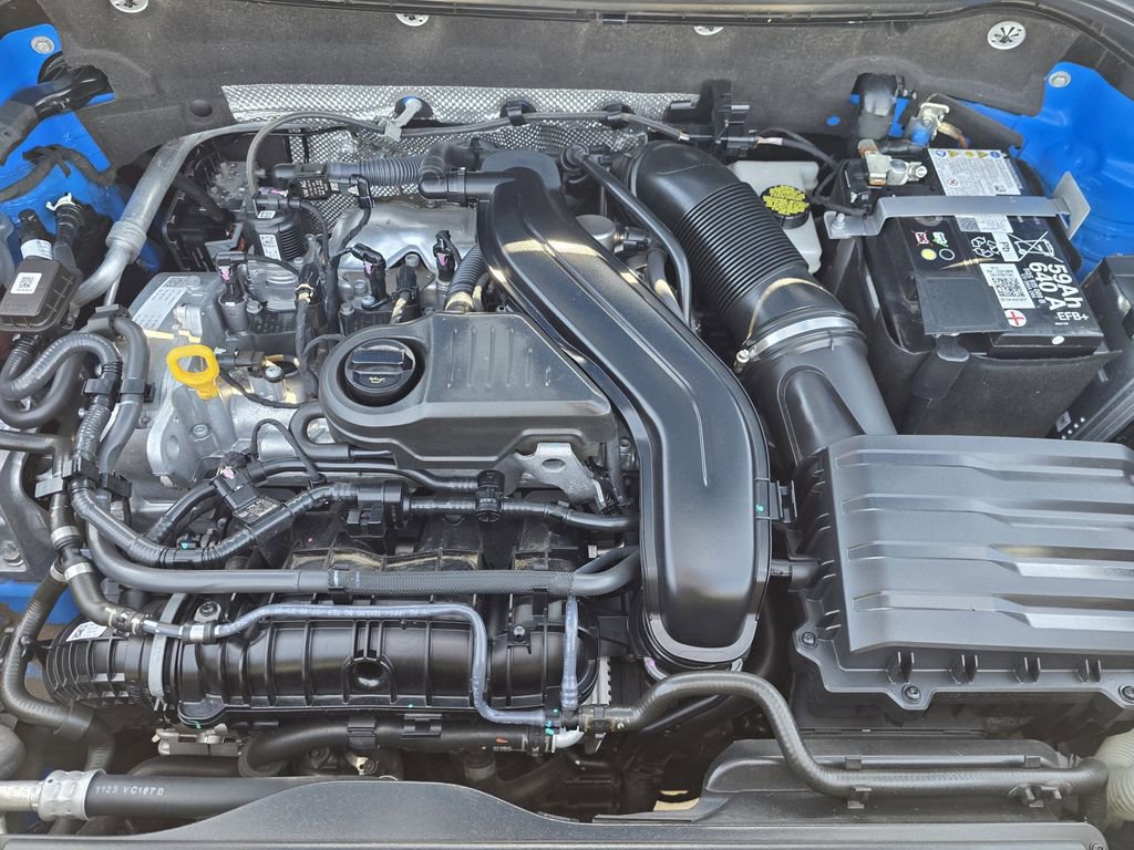 Used 2024 Volkswagen Taos SEL image 21