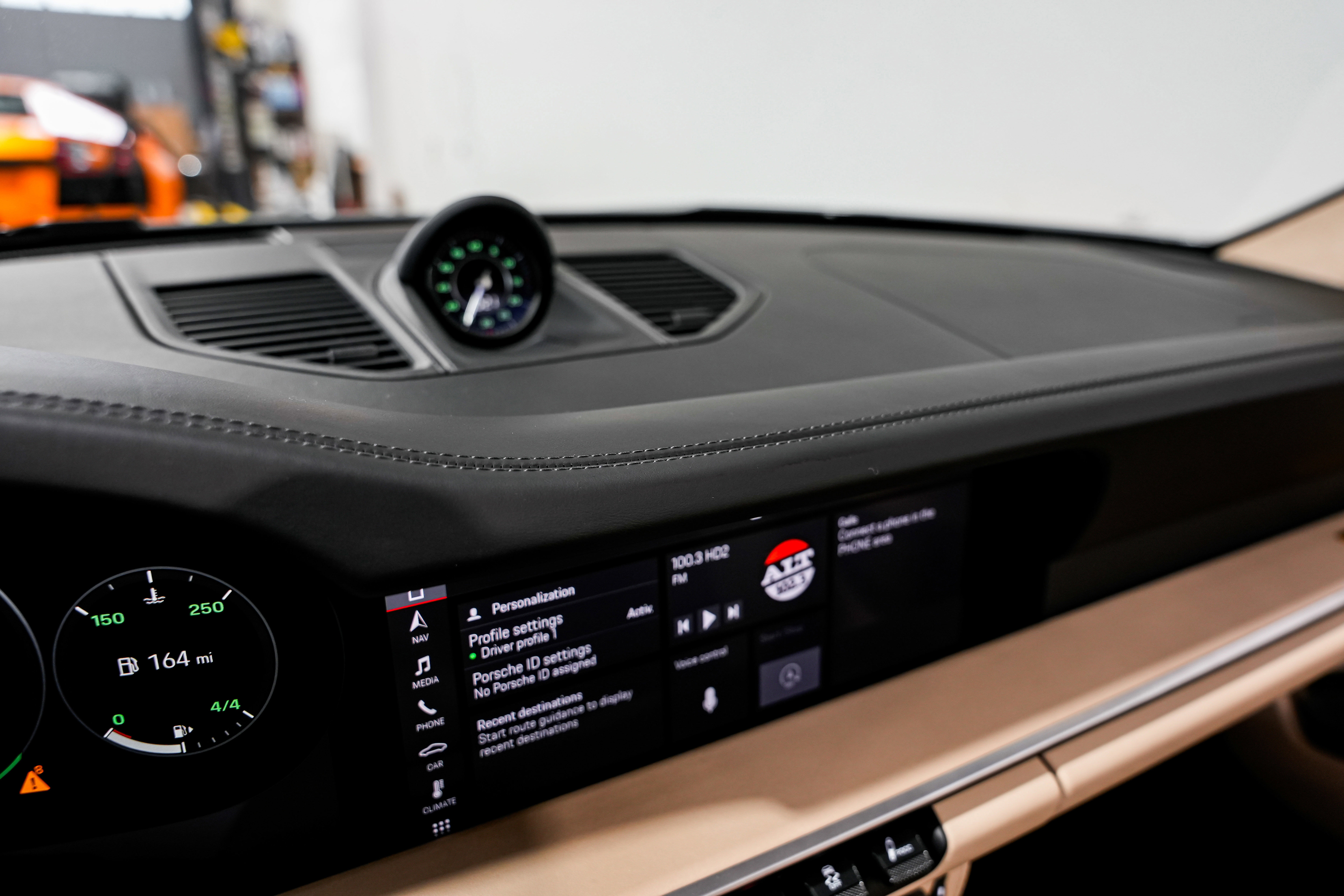 Used 2021 Porsche 911 Targa 4S Heritage Design image 14