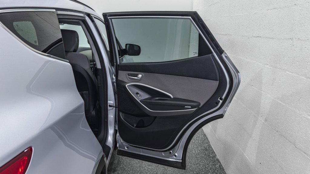 Used 2016 Hyundai Santa Fe Sport w/ Option Group 02 image 16