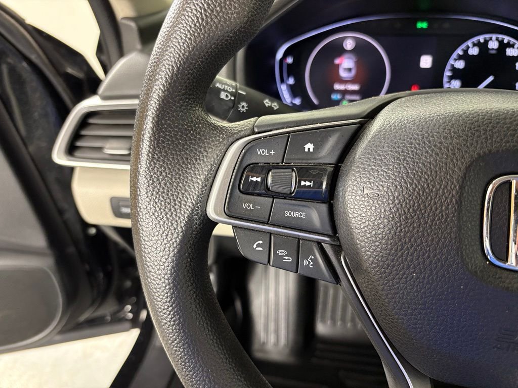 Used 2018 Honda Accord LX image 19
