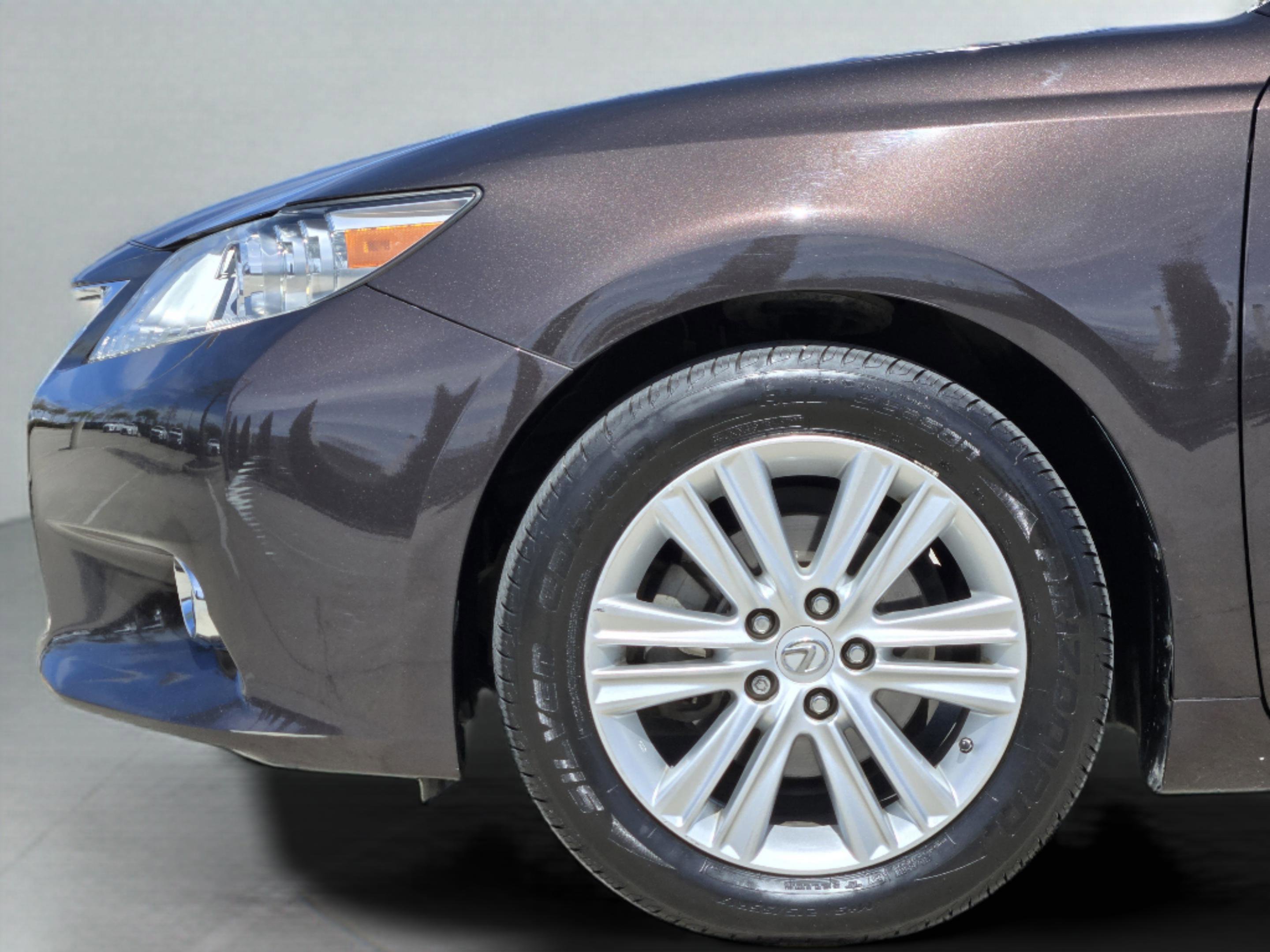 Used 2014 Lexus ES 350 image 11