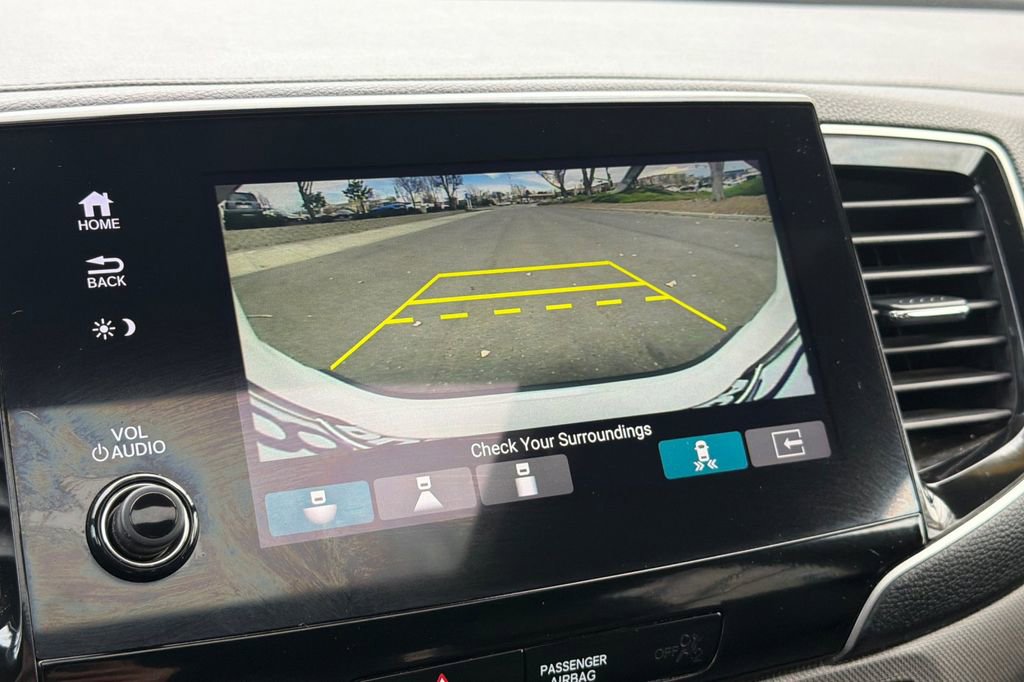 Used 2022 Honda Passport TrailSport image 18