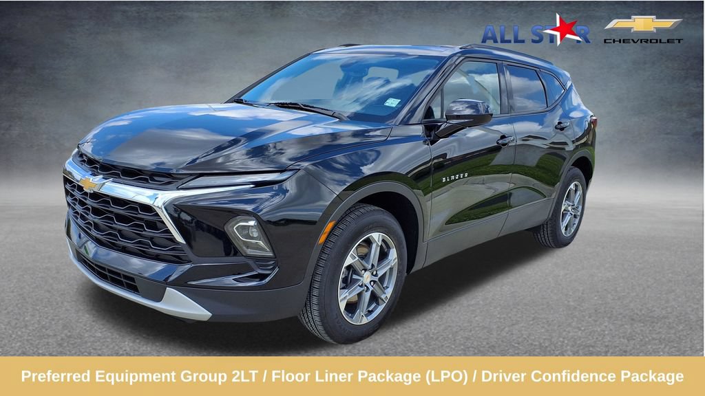Used 2024 Chevrolet Blazer LT w/ Convenience Package FWD image 1