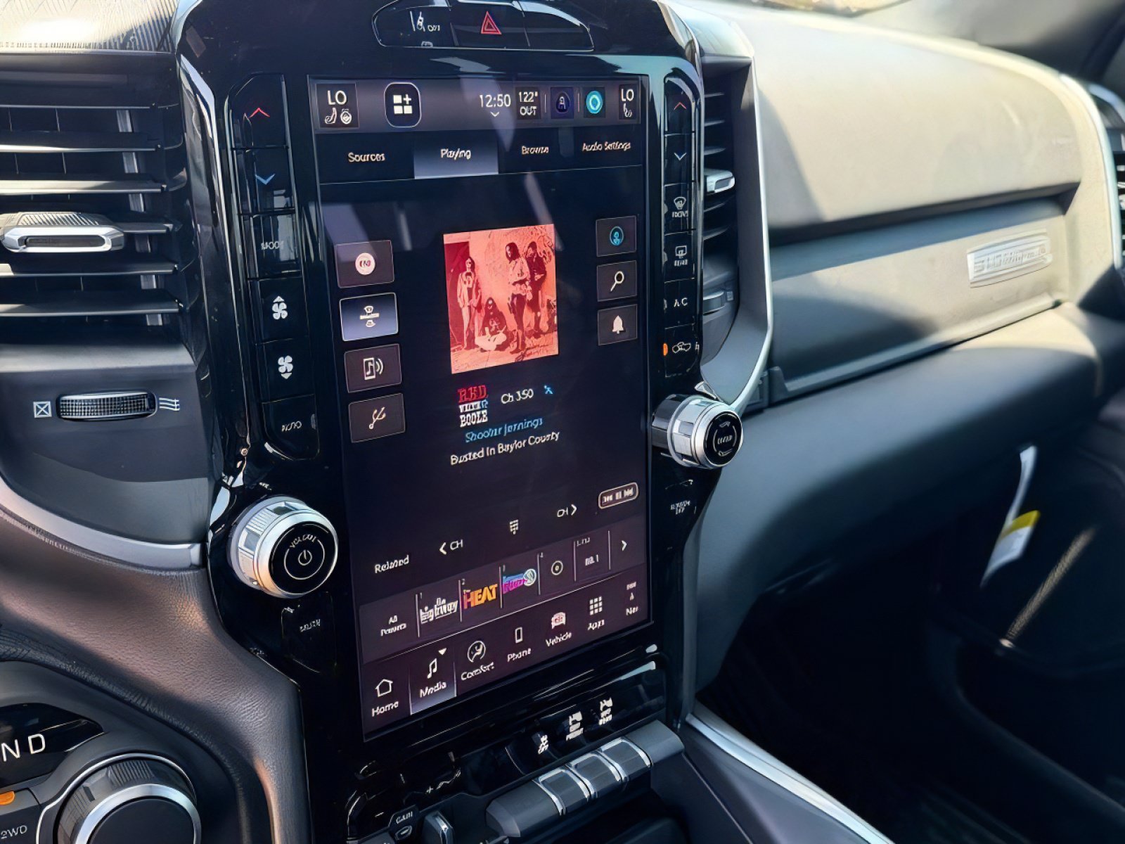 New 2026 RAM 1500 Big Horn AWD/4WD image 27