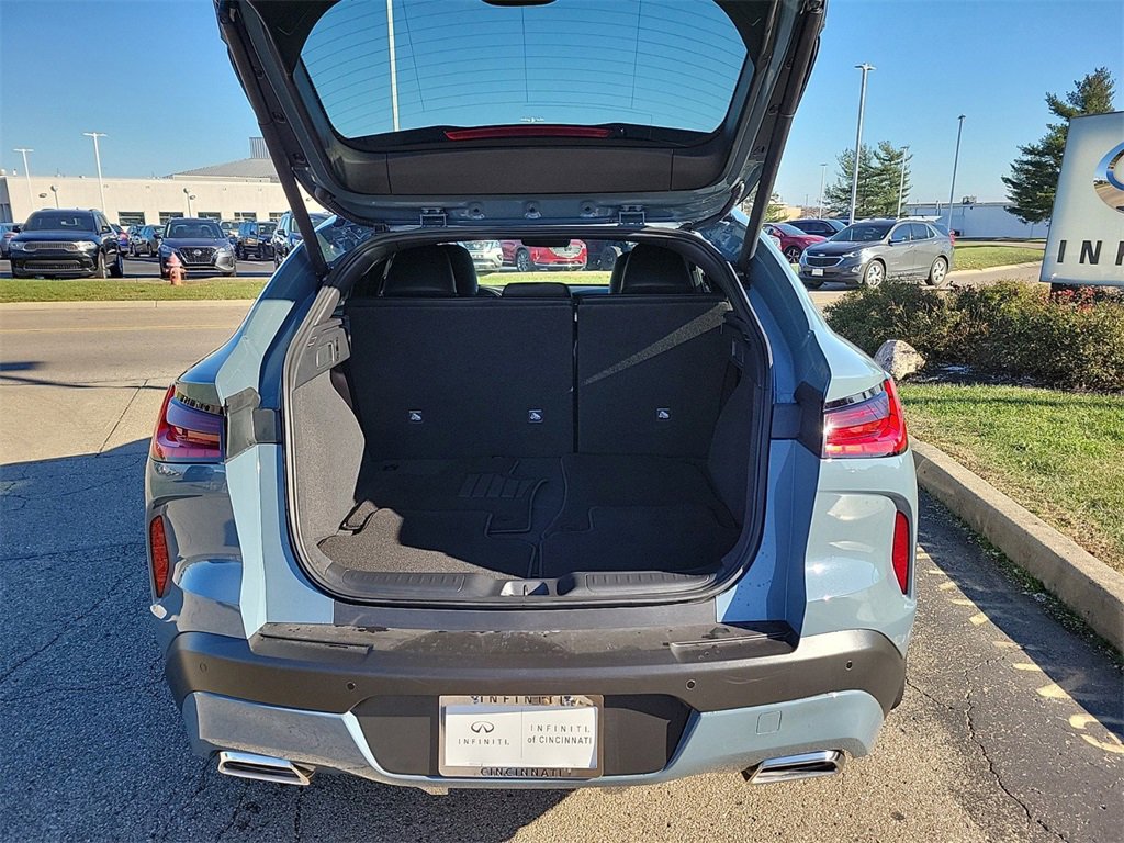 Certified 2025 INFINITI QX55 Essential image 15