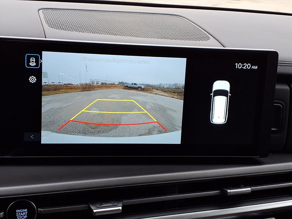 Used 2025 Hyundai Santa Fe SEL FWD image 9
