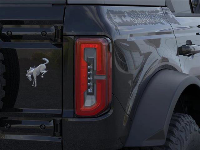 New 2025 Ford Bronco Outer Banks w/ Sasquatch Package image 23