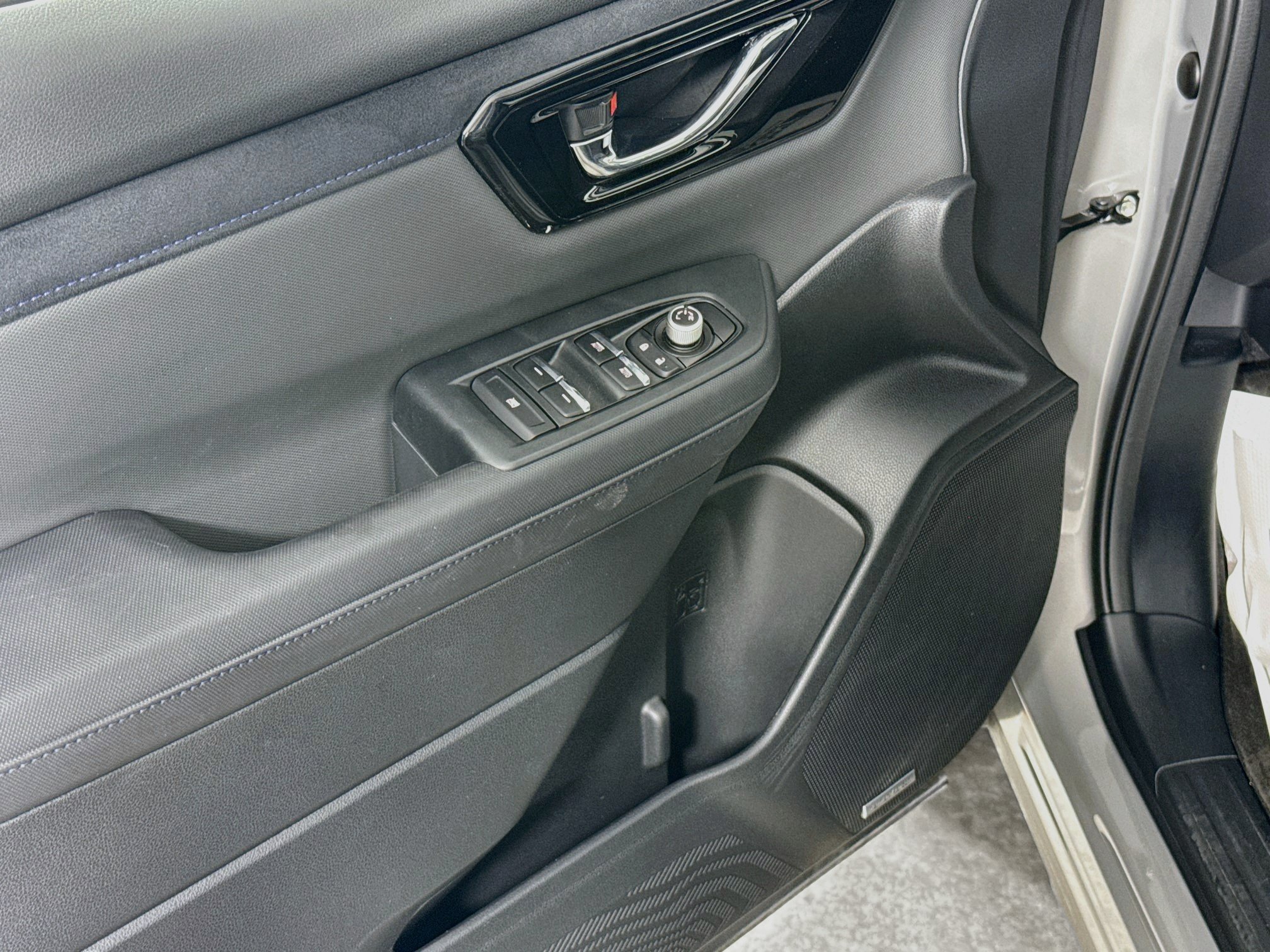 Used 2025 Subaru Forester Limited AWD/4WD image 20
