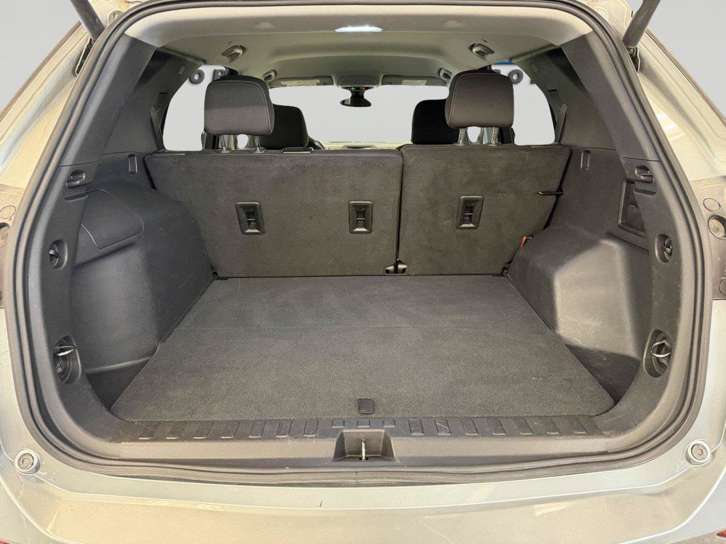 Used 2024 Chevrolet Equinox LT AWD/4WD image 12
