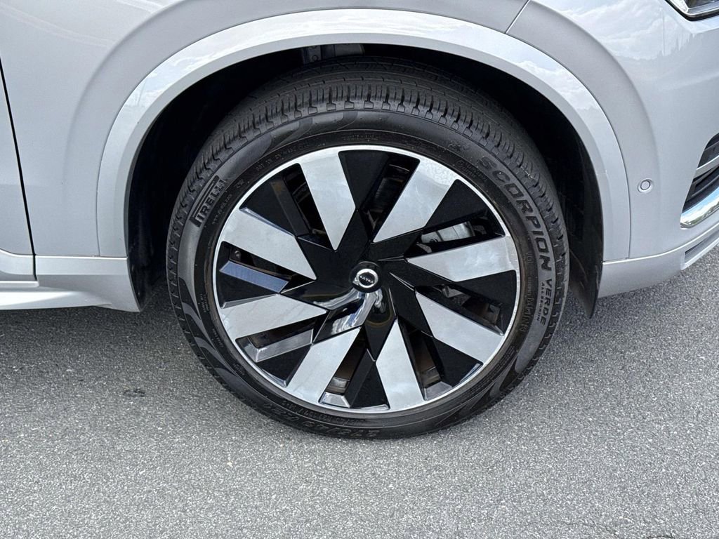 Used 2023 Volvo XC90 T8 Ultimate w/ Protection Package Premier image 14