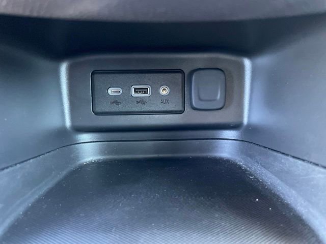 Used 2024 Chevrolet Equinox LT FWD image 22