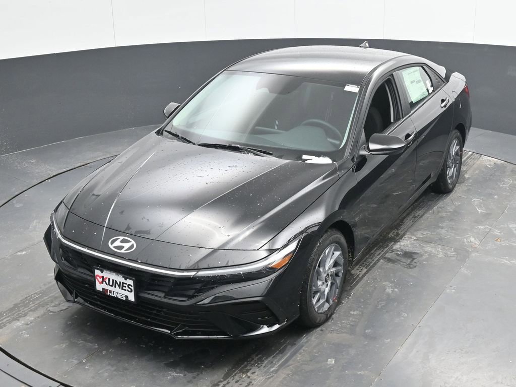 New 2026 Hyundai Elantra Blue image 37