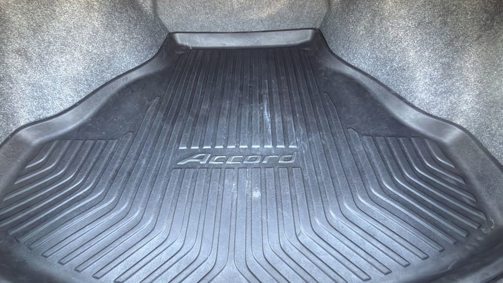 Used 2013 Honda Accord LX image 15