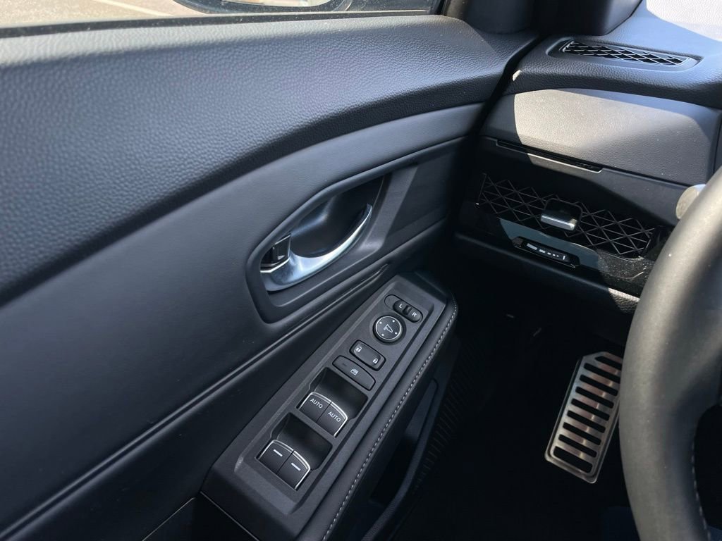 Certified 2025 Honda Accord Sport image 23