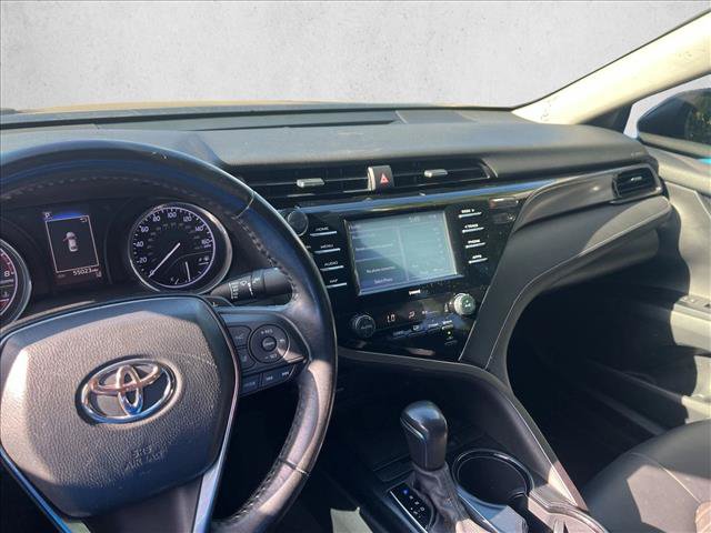 Used 2020 Toyota Camry SE FWD image 9