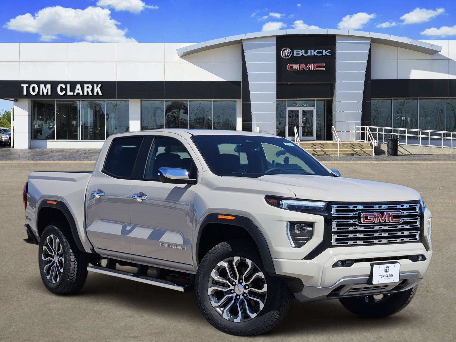 New 2026 GMC Canyon Denali AWD/4WD image 1