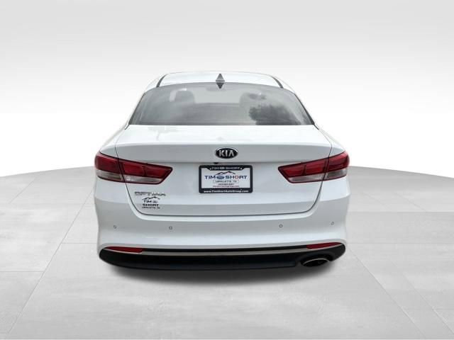 Used 2018 Kia Optima LX w/ 17" Alloy Wheels Package image 10