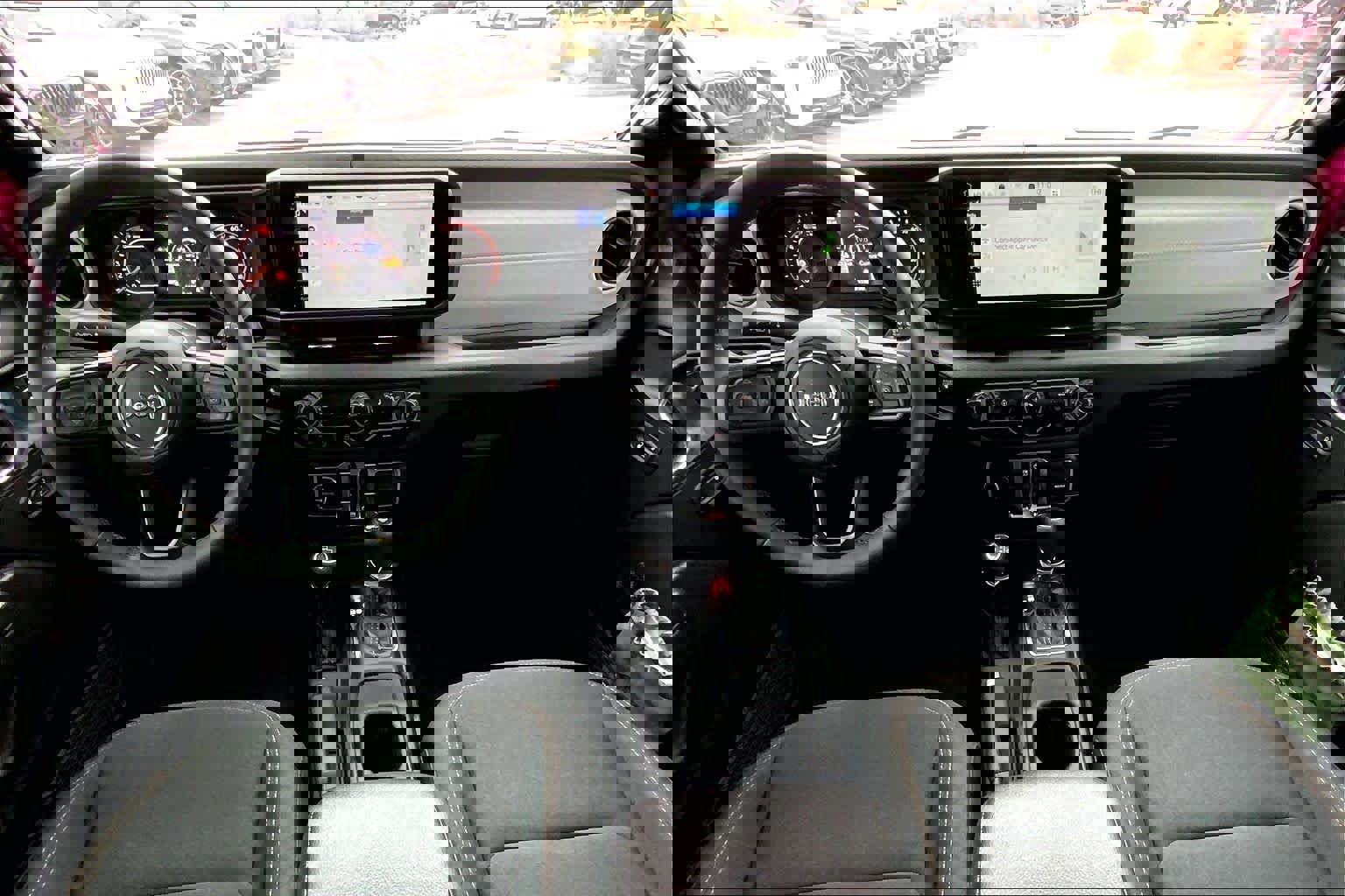 Used 2024 Jeep Wrangler Sport S image 13