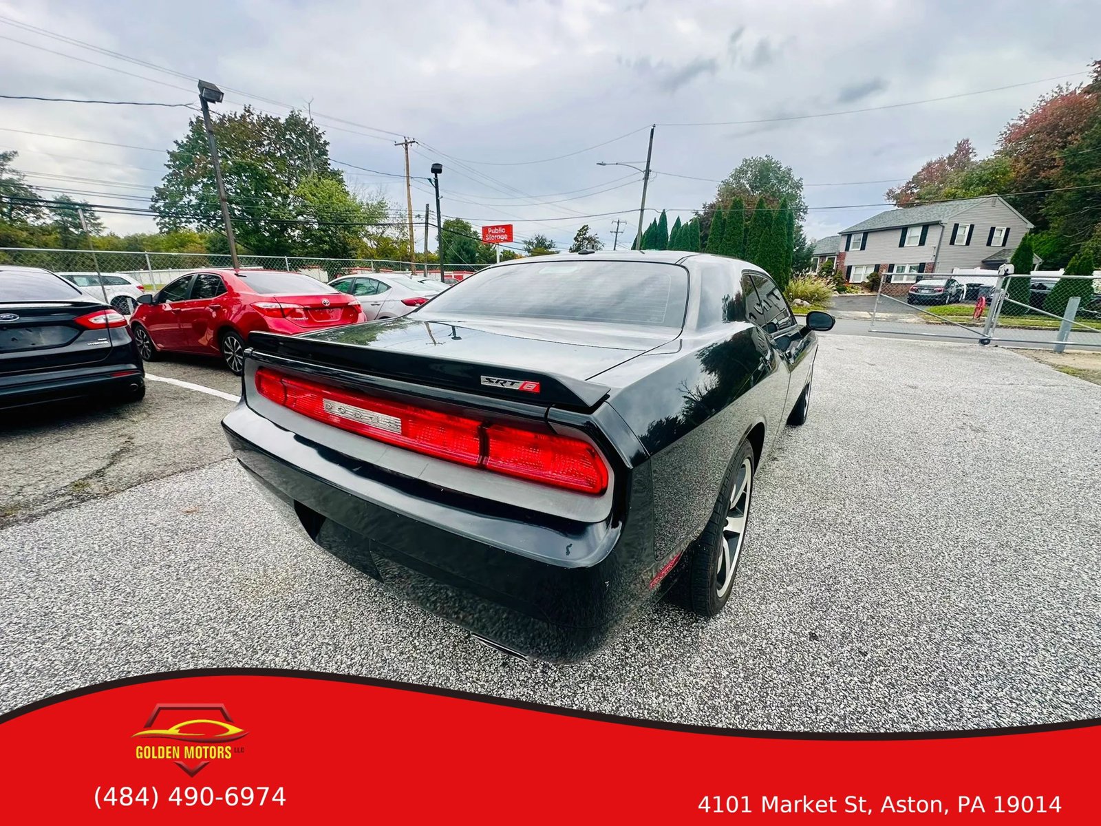 Used 2012 Dodge Challenger SRT8 RWD image 7