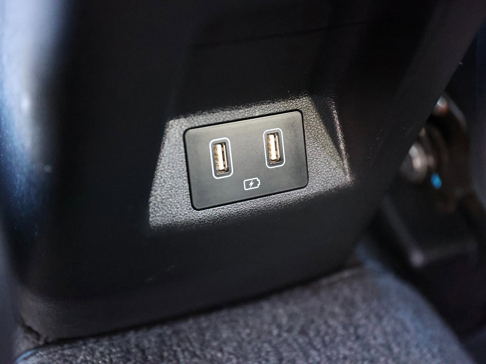 Certified 2022 Hyundai Tucson Limited w/ Cargo Package image 23