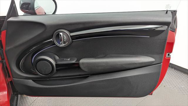 Used 2023 MINI Cooper S FWD image 19